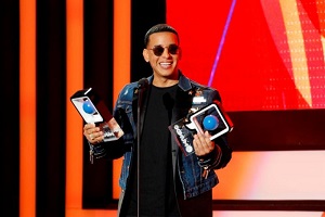 Daddy Yankee el más premiado en Premios Tu Mundo